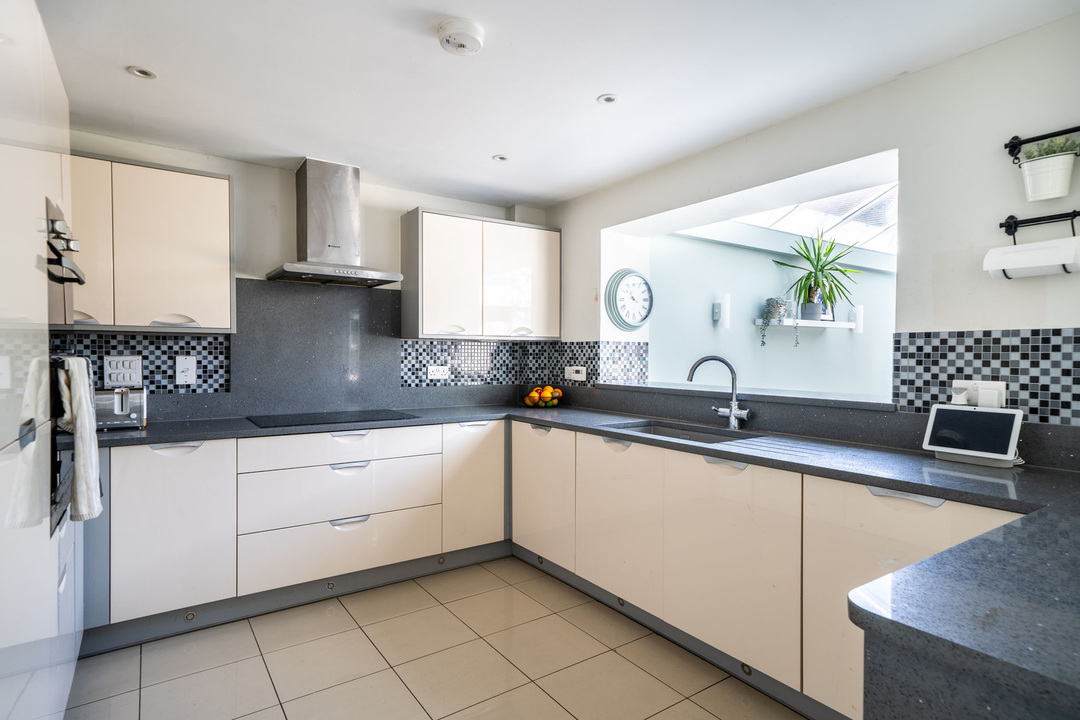 4 bed detached house for sale in Roman Lane, Southwater  - Property Image 7