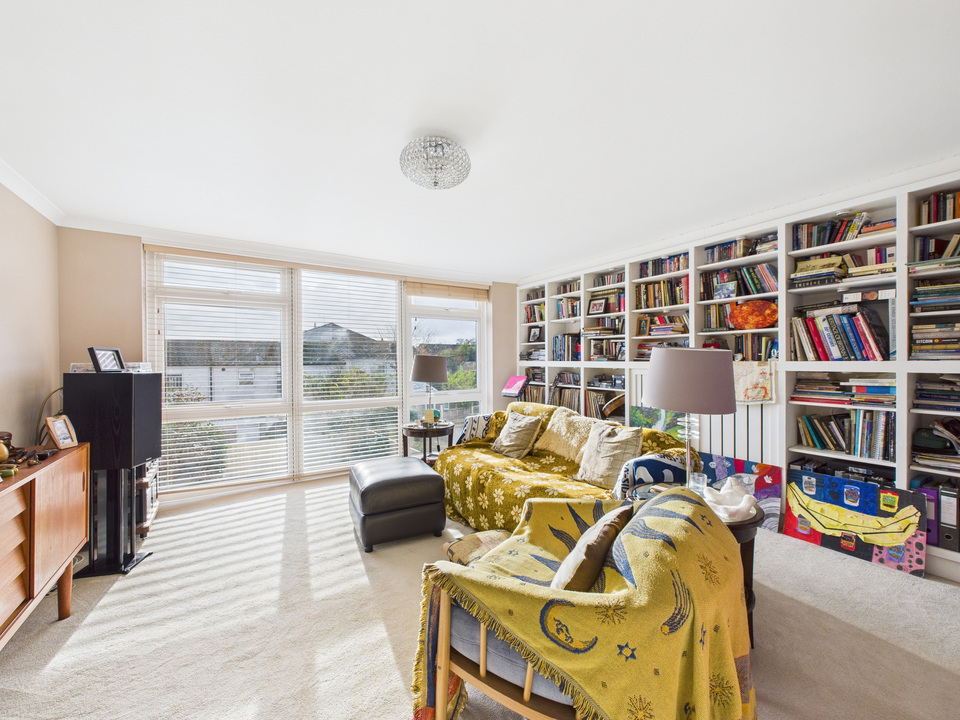 4 bed terraced house for sale in Little Dippers, Pulborough  - Property Image 5