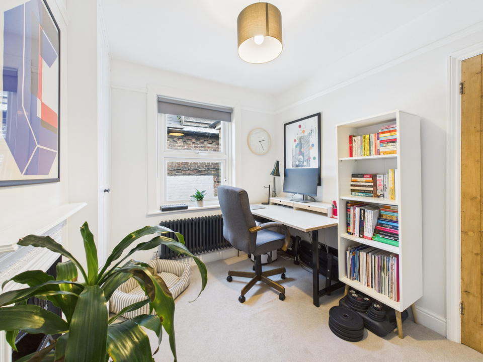 3 bed semi-detached house for sale in Park Terrace East, Horsham - Property Image 20