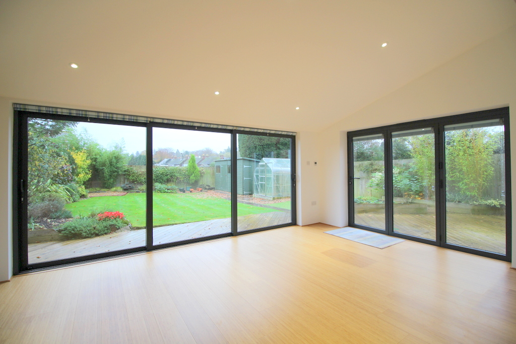 3 bed end of terrace house for sale in Tilletts Lane, Warnham, Horsham  - Property Image 6