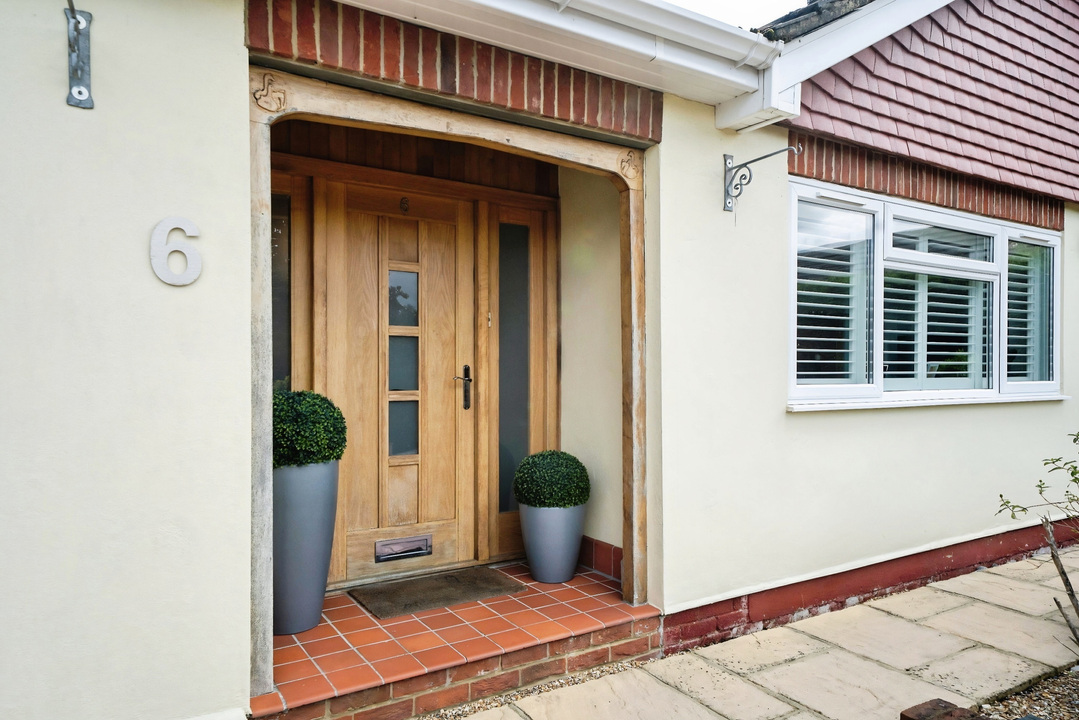 4 bed detached bungalow for sale in Lime Kiln Road, Mannings Heath - Property Image 14