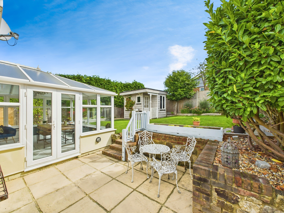 4 bed detached bungalow for sale in Lime Kiln Road, Mannings Heath - Property Image 32