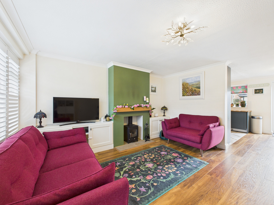 3 bed terraced house for sale in Beech Road, Horsham - Property Image 11
