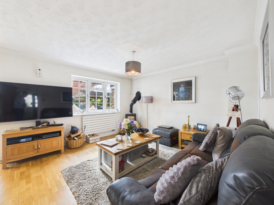 4 bed detached house for sale in Oaks Close, Horsham  - Property Image 12