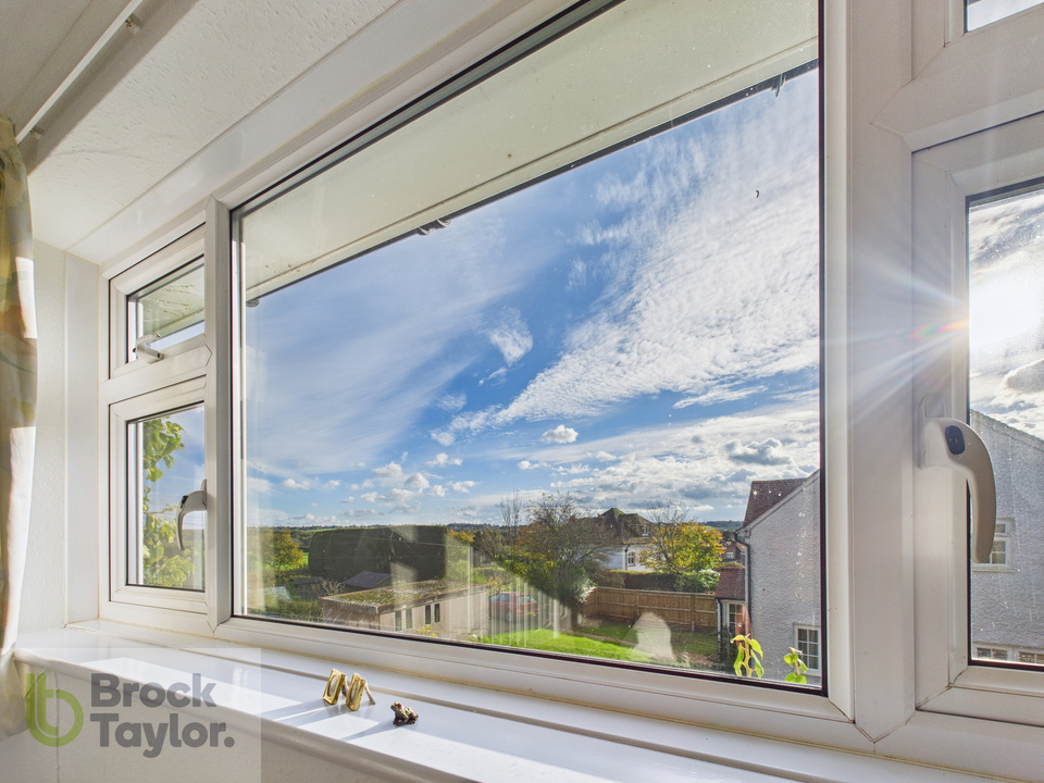 3 bed detached house for sale in Rose Cottage Lane, Staplefield  - Property Image 2