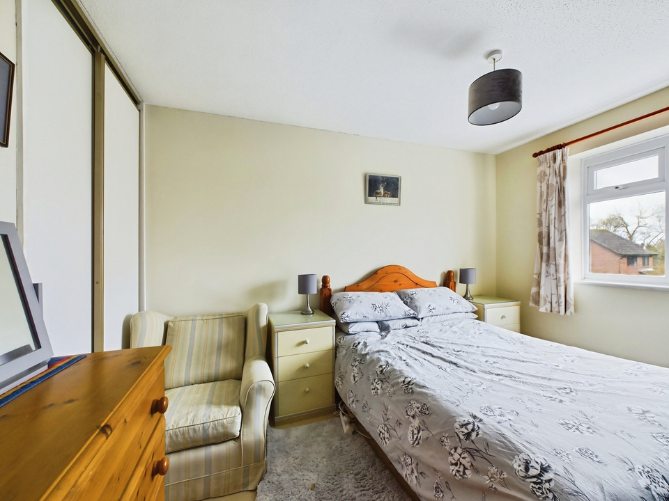 3 bed semi-detached house for sale in Acorn Avenue, Cowfold  - Property Image 5