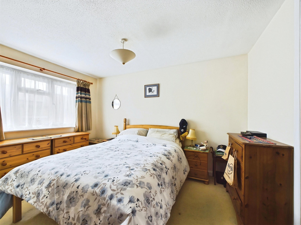 3 bed semi-detached house for sale in Acorn Avenue, Cowfold  - Property Image 6