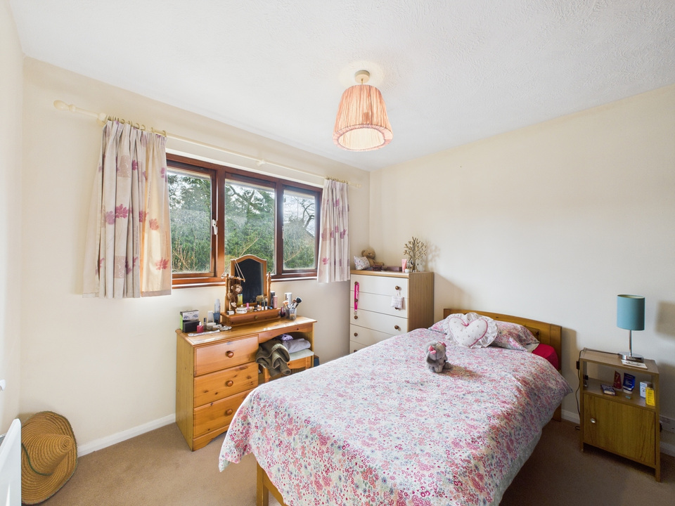 1 bed detached house for sale in 80 Wallis Way, HORSHAM  - Property Image 5