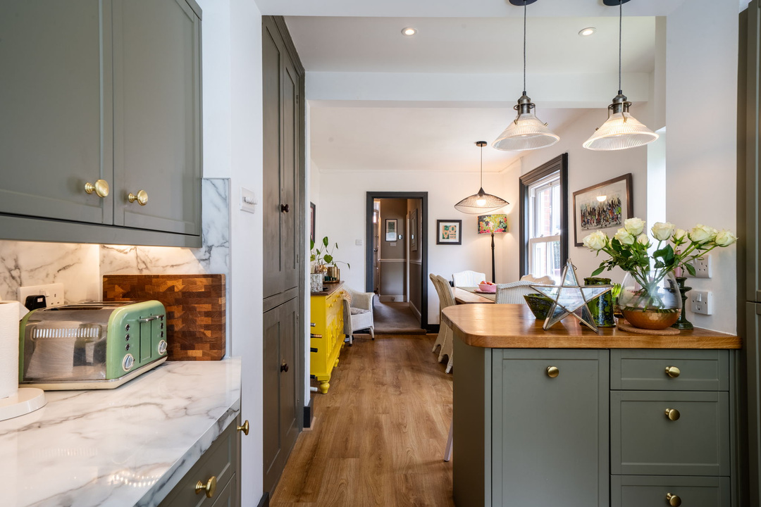 4 bed semi-detached house for sale in Clarence Road, Horsham - Property Image 16