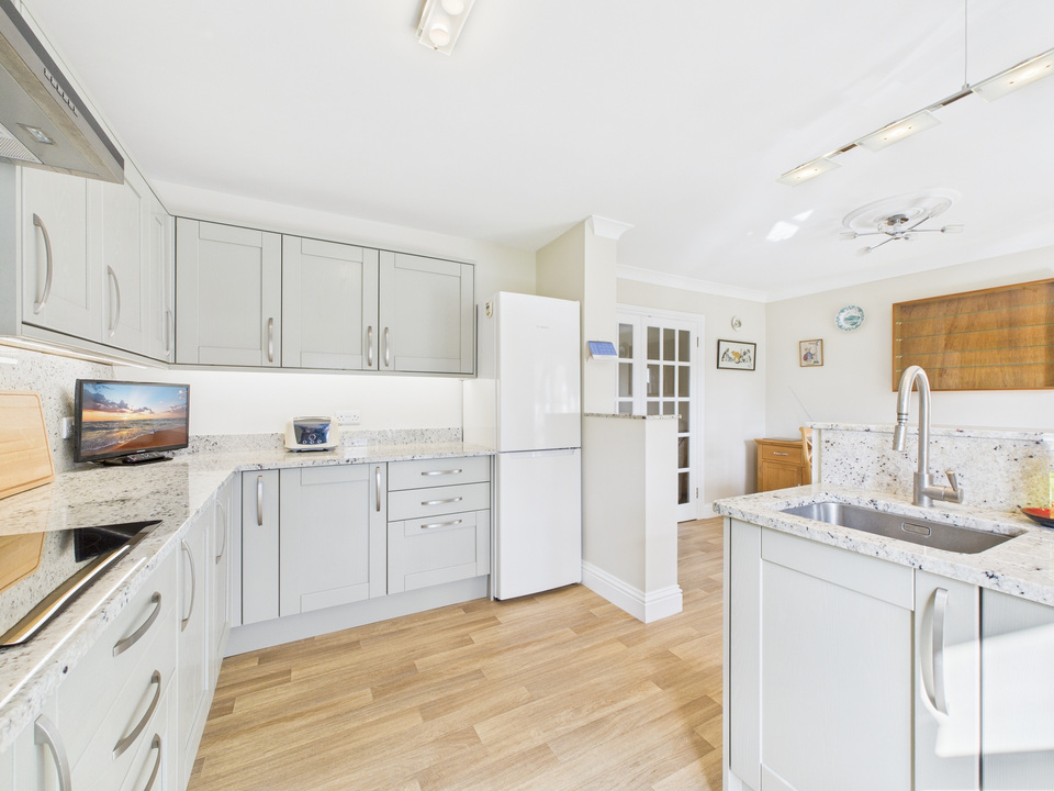 2 bed apartment for sale in Bluecoat Pond, Christs Hospital  - Property Image 14