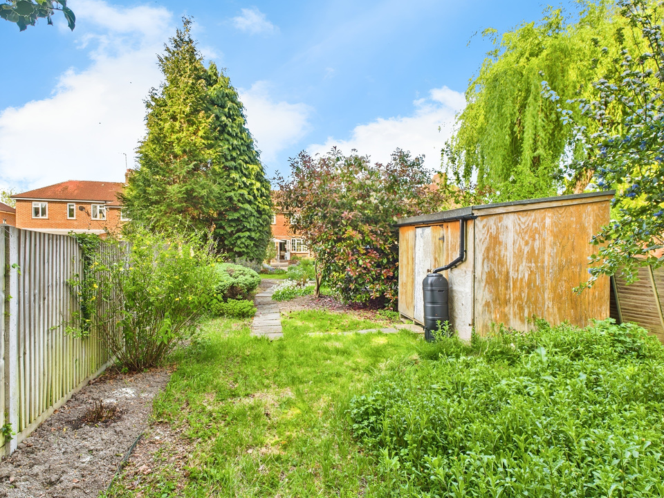 3 bed terraced house for sale in Bennetts Road, Horsham  - Property Image 9