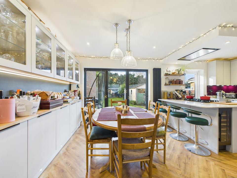 4 bed semi-detached house for sale in Hill Mead, Horsham, West Sussex  - Property Image 4