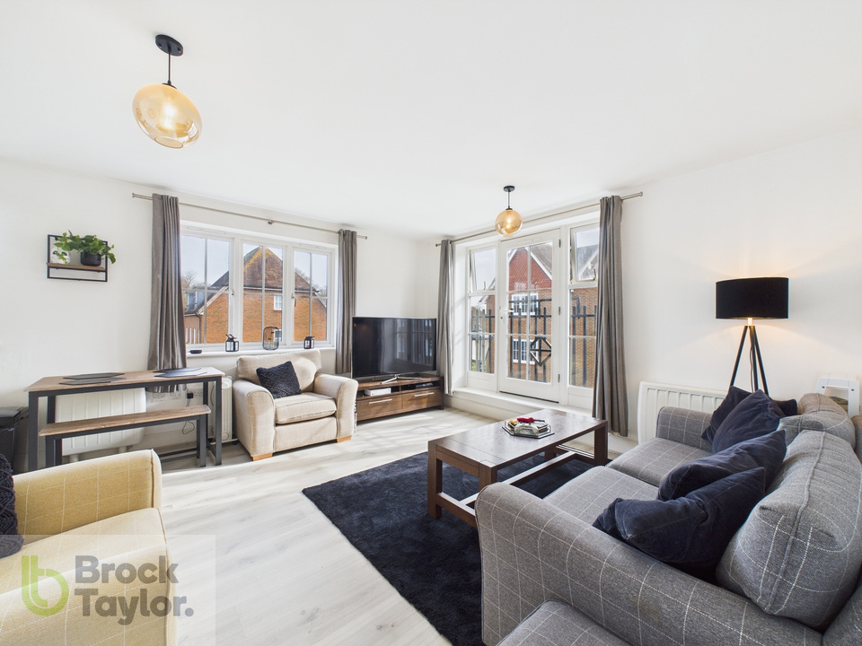 2 bed apartment for sale in Updown Hill, Bolnore Village  - Property Image 2