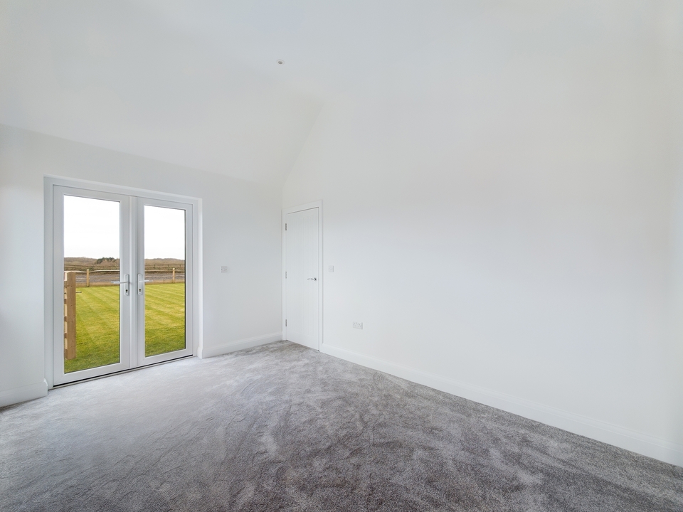 1 bed semi-detached bungalow for sale in Capel Road, Rusper  - Property Image 7