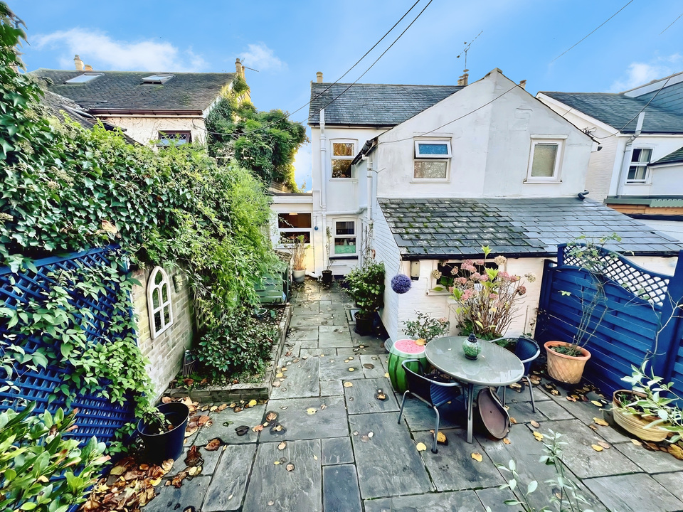 2 bed barn conversion for sale in Park Terrace West Gardens  - Property Image 16