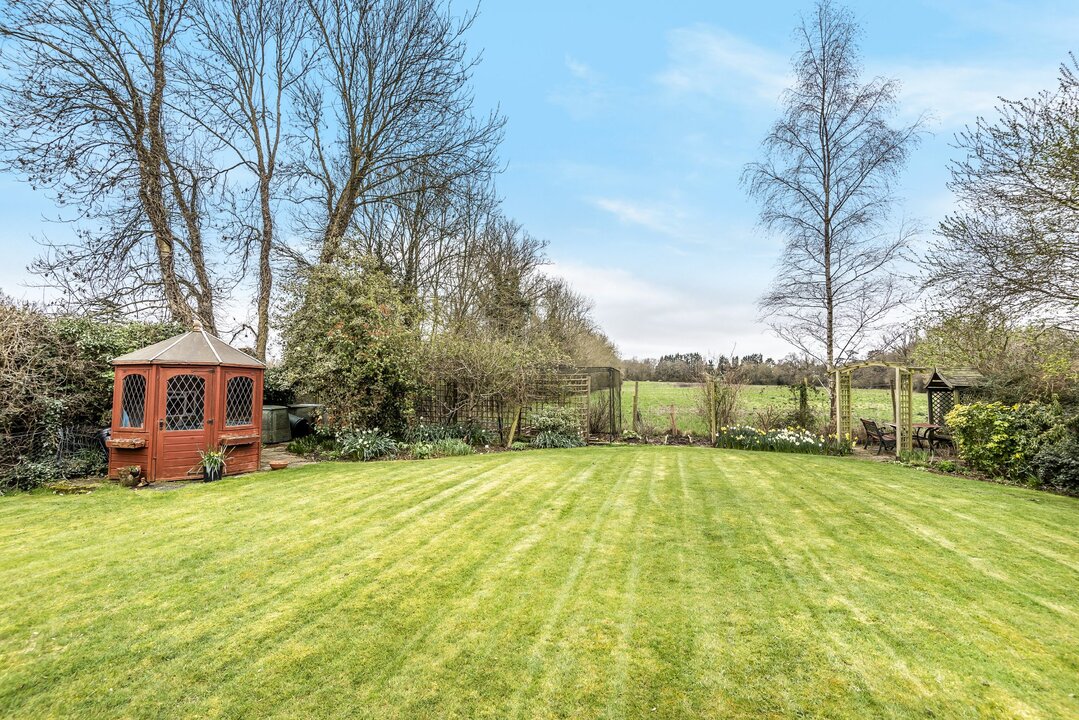 4 bed detached bungalow for sale in Park Street, Slinfold, Horsham  - Property Image 11