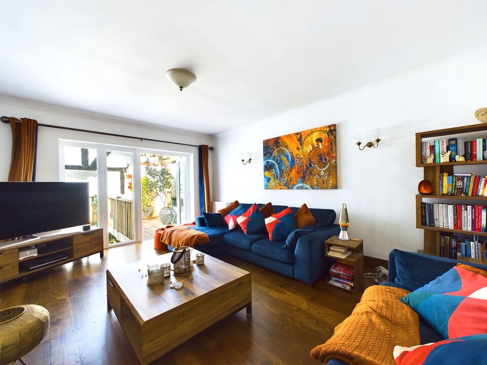 3 bed semi-detached house for sale in Church Street, Warnham, RH12  - Property Image 8