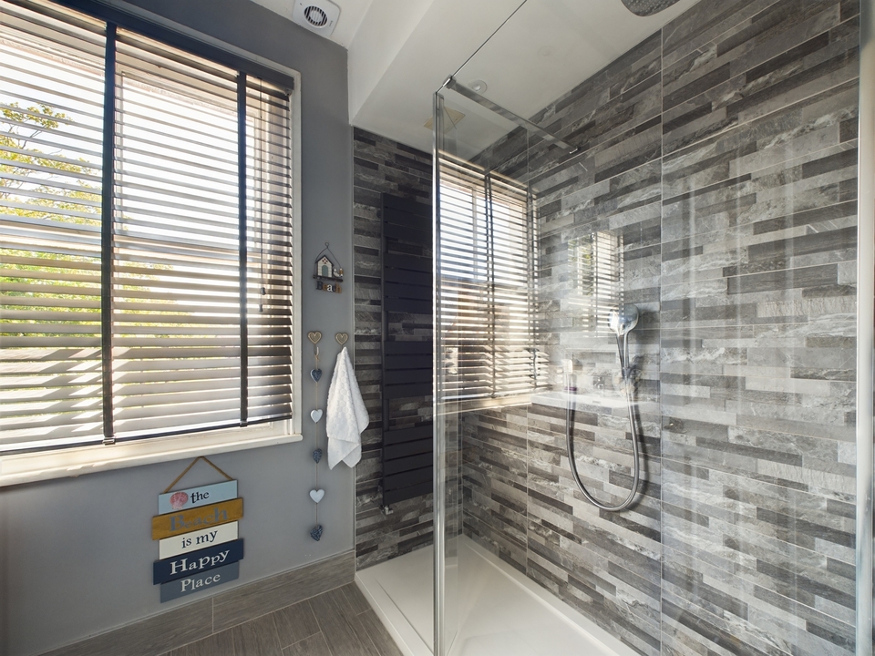 3 bed semi-detached house for sale in Church Street, Warnham, RH12  - Property Image 19