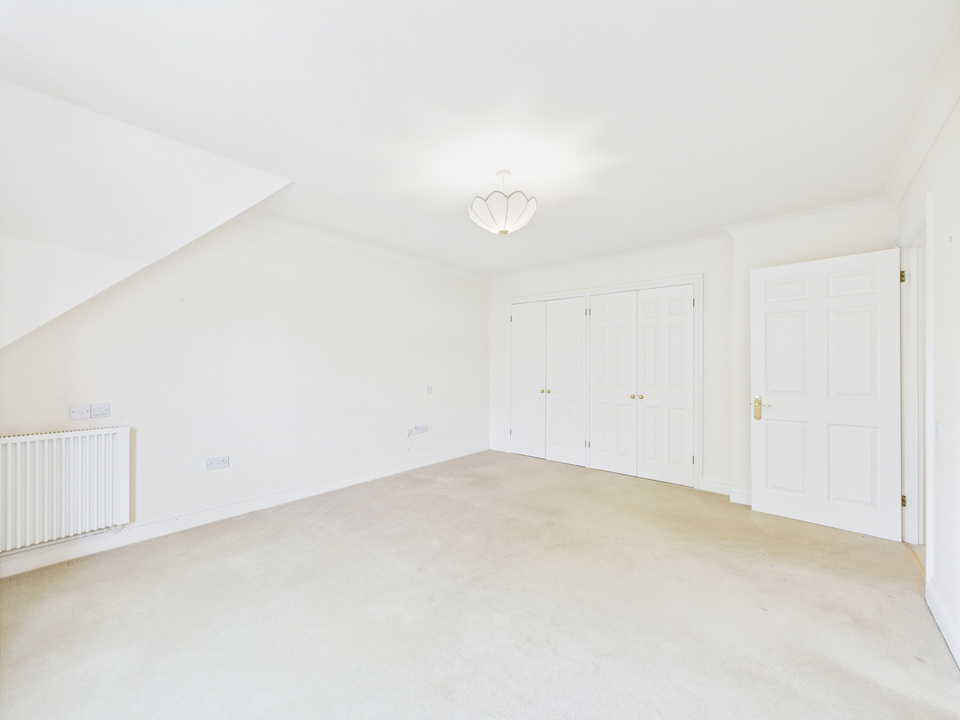 2 bed end of terrace house for sale in Bluecoat Pond, Christs Hospital  - Property Image 14
