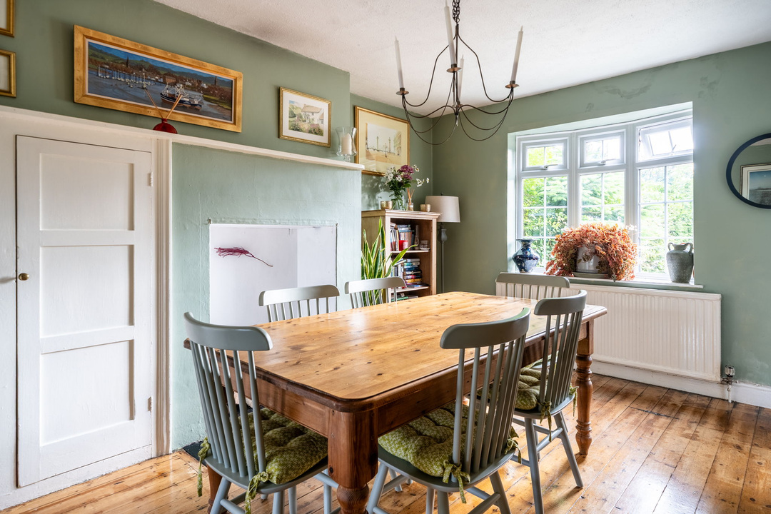 4 bed semi-detached house for sale in Naldretts Lane, Rudgwick  - Property Image 3