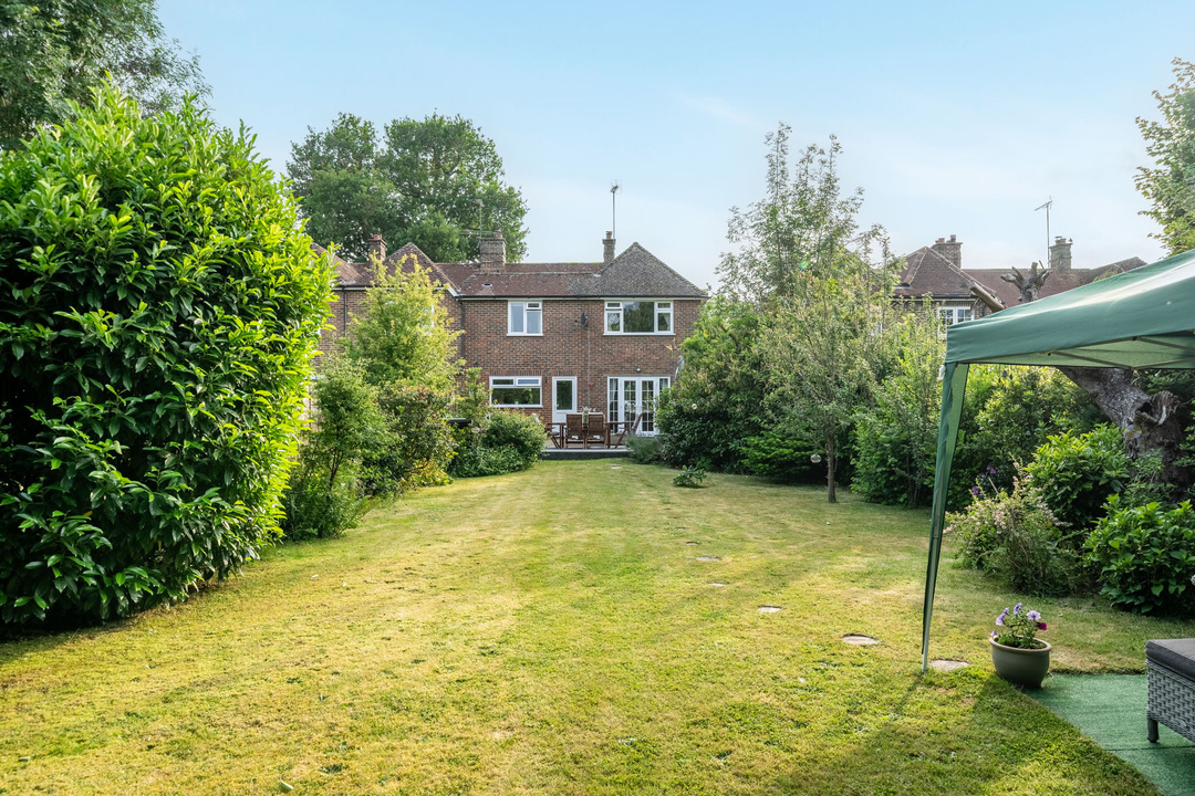 4 bed semi-detached house for sale in Naldretts Lane, Rudgwick  - Property Image 13