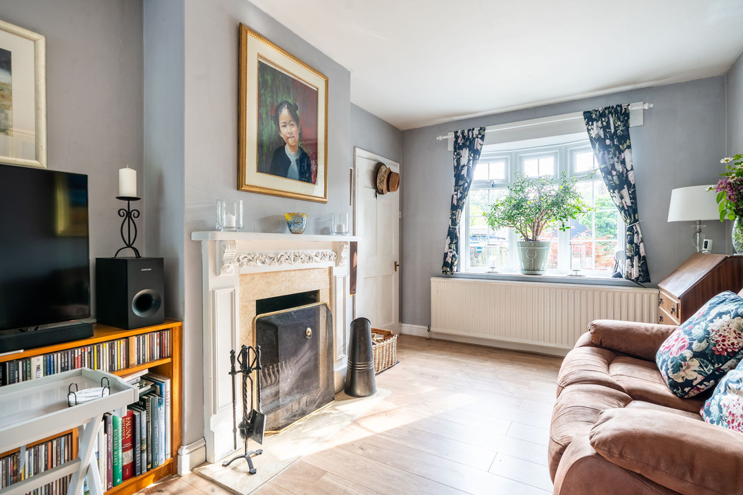 4 bed semi-detached house for sale in Naldretts Lane, Rudgwick  - Property Image 14