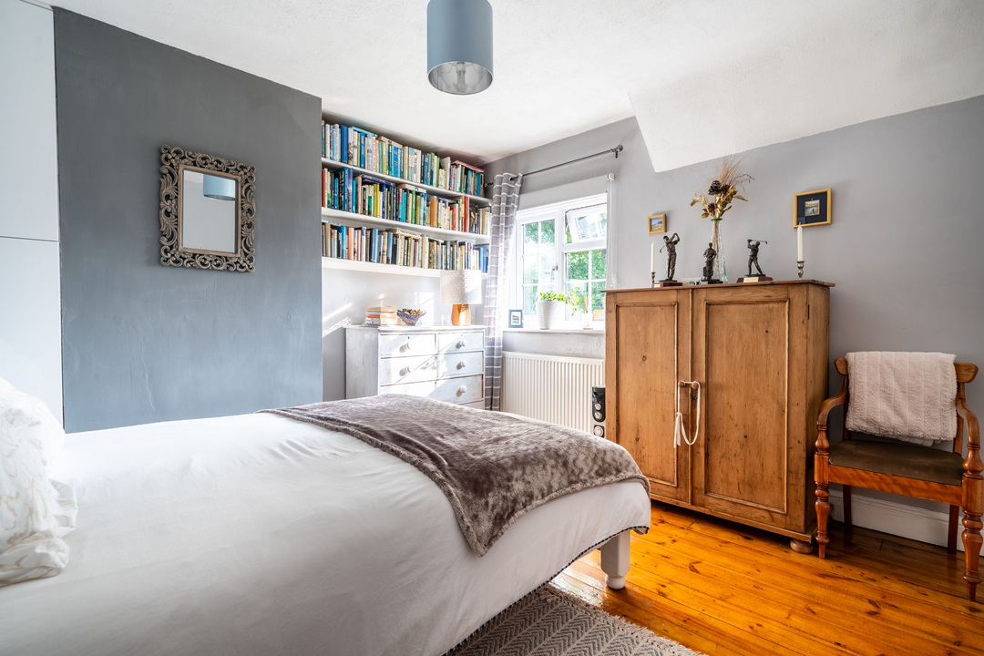 4 bed semi-detached house for sale in Naldretts Lane, Rudgwick  - Property Image 23