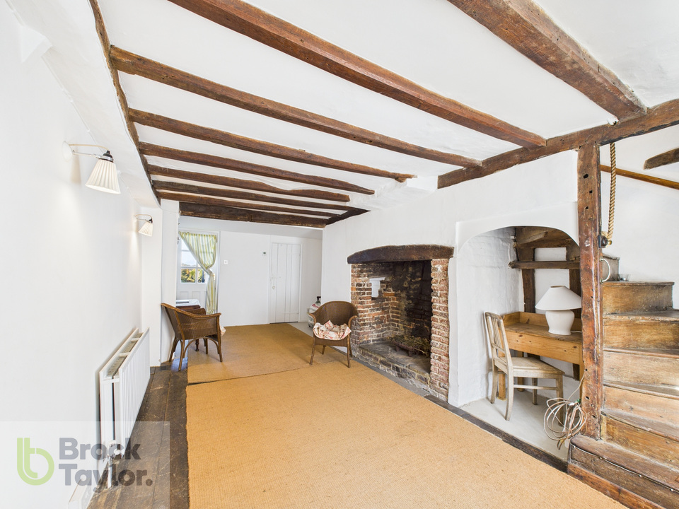 2 bed terraced house for sale in South Street, Cuckfield  - Property Image 3