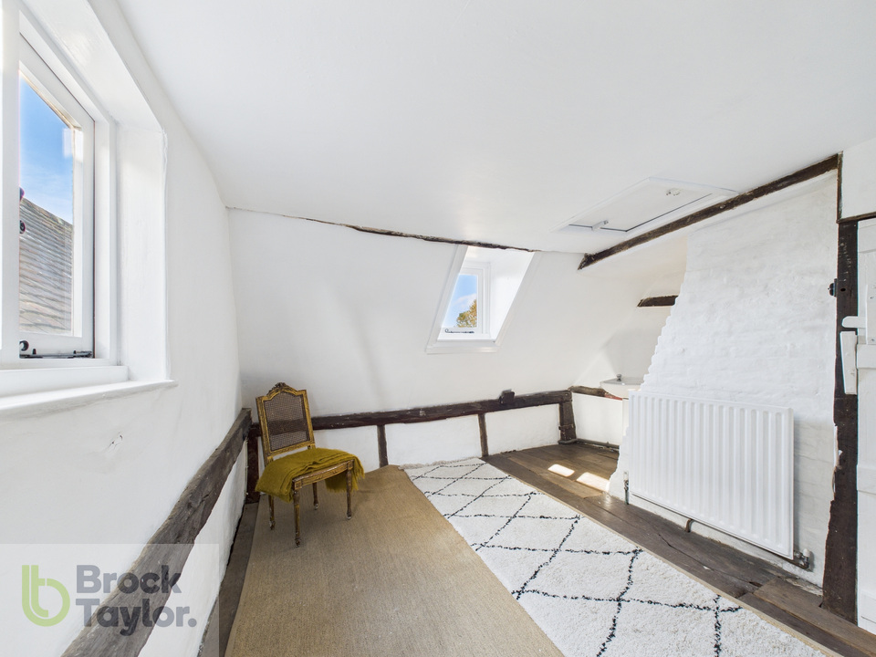 2 bed terraced house for sale in South Street, Cuckfield  - Property Image 13
