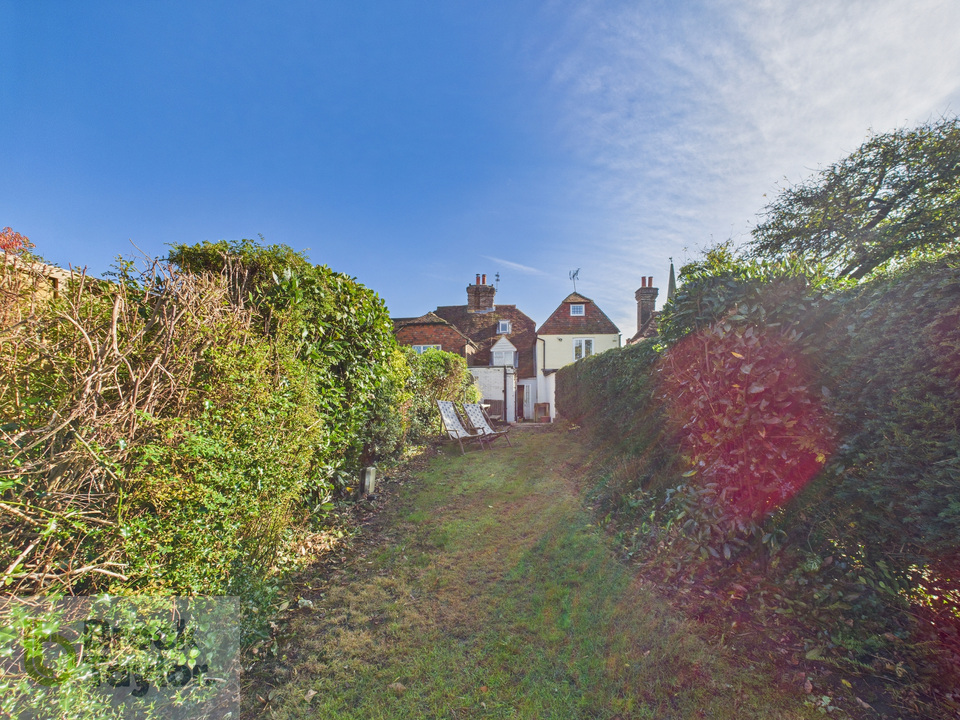 2 bed terraced house for sale in South Street, Cuckfield  - Property Image 15