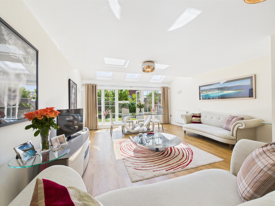 4 bed semi-detached house for sale in Cook Way, Broadbridge Heath  - Property Image 2