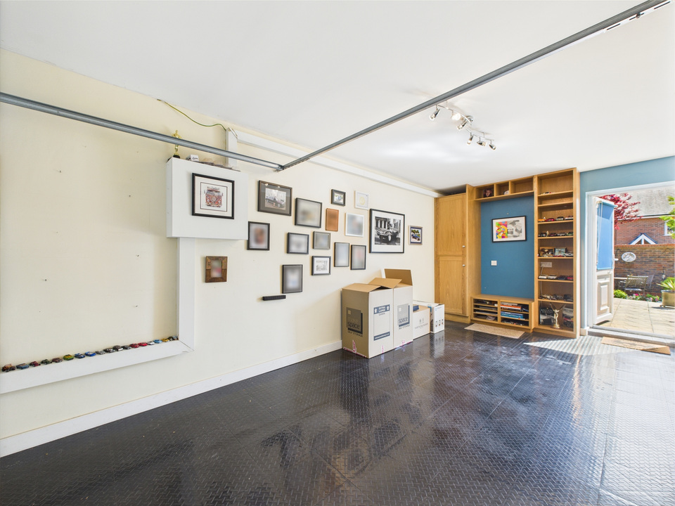 4 bed semi-detached house for sale in Cook Way, Broadbridge Heath  - Property Image 21