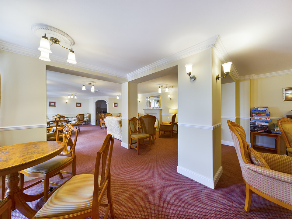 2 bed apartment for sale in Kings Road, Horsham  - Property Image 16