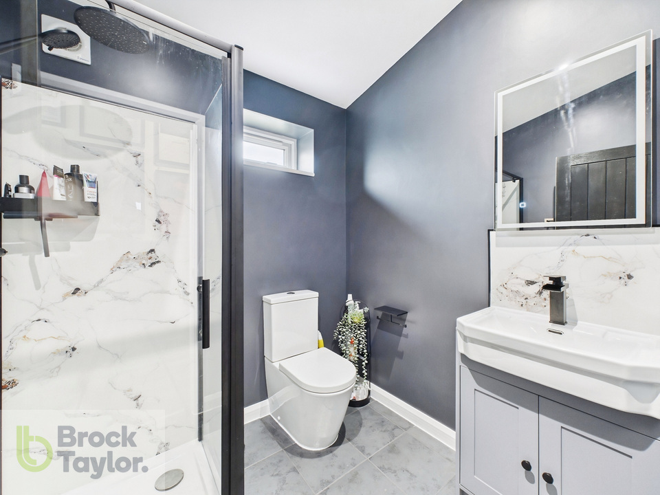 4 bed detached house for sale in Covert Mead, Handcross - Property Image 18