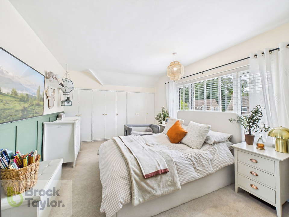 4 bed detached house for sale in Covert Mead, Handcross - Property Image 20