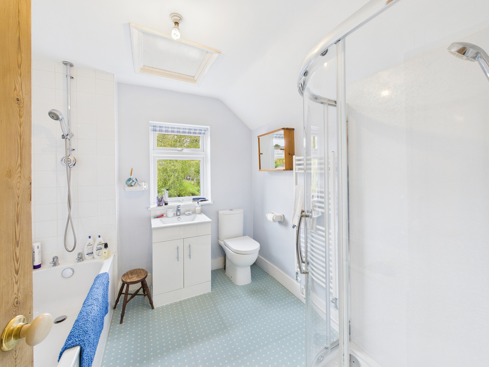 3 bed semi-detached house for sale in Hayes Lane, Slinfold  - Property Image 7