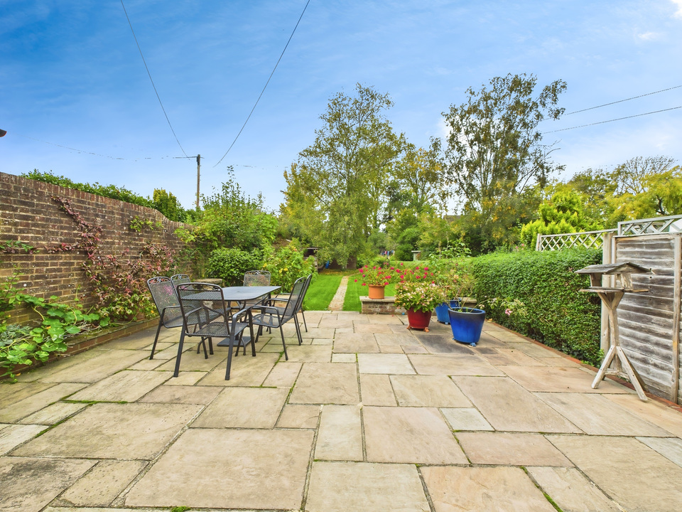 3 bed semi-detached house for sale in Hayes Lane, Slinfold  - Property Image 10