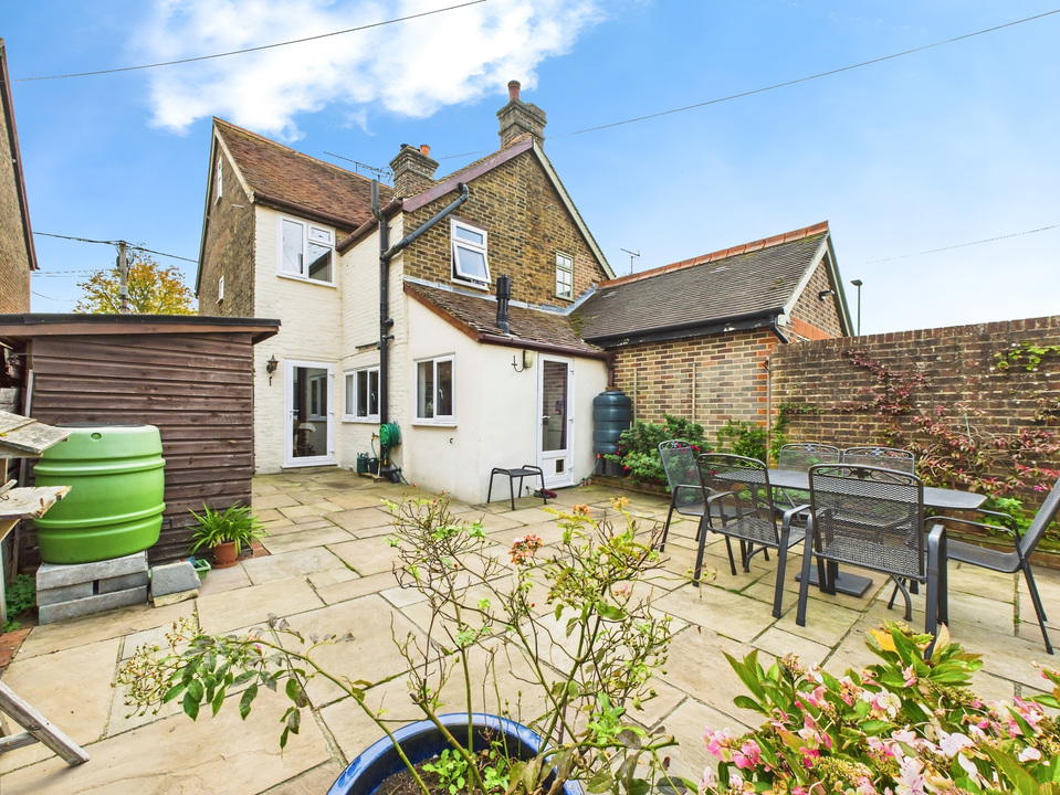 3 bed semi-detached house for sale in Hayes Lane, Slinfold  - Property Image 16