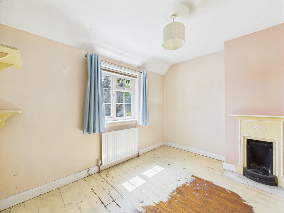 2 bed detached house for sale in Billingshurst Road, Broadbridge Heath, HORSHAM - Property Image 6