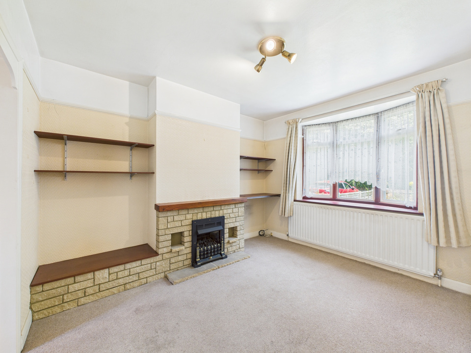 3 bed semi-detached house for sale in Barrington Court, Dorking  - Property Image 11