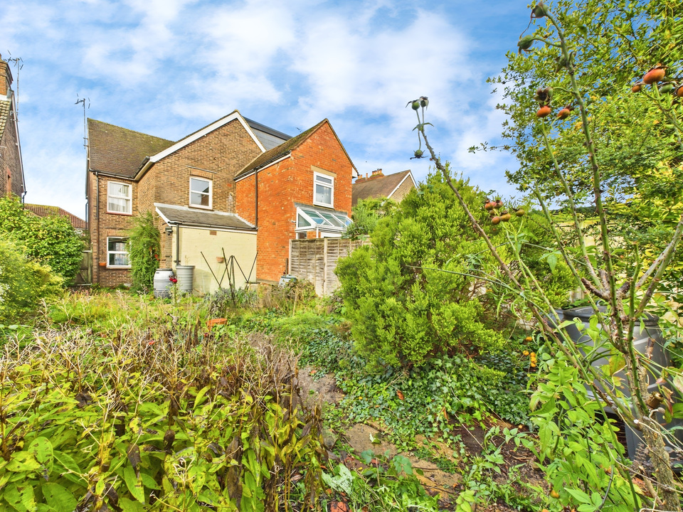 3 bed semi-detached house for sale in New Street, Horsham - Property Image 12