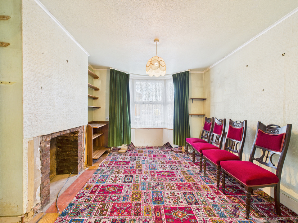 3 bed semi-detached house for sale in New Street, Horsham - Property Image 2