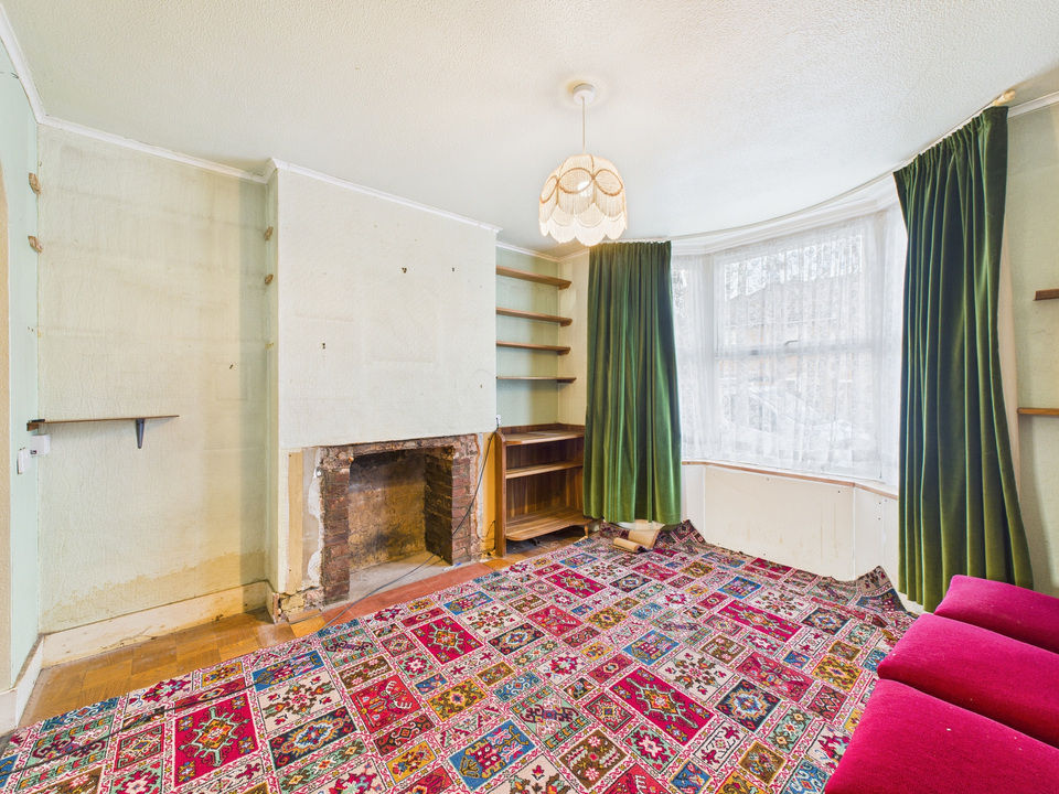 3 bed semi-detached house for sale in New Street, Horsham - Property Image 14