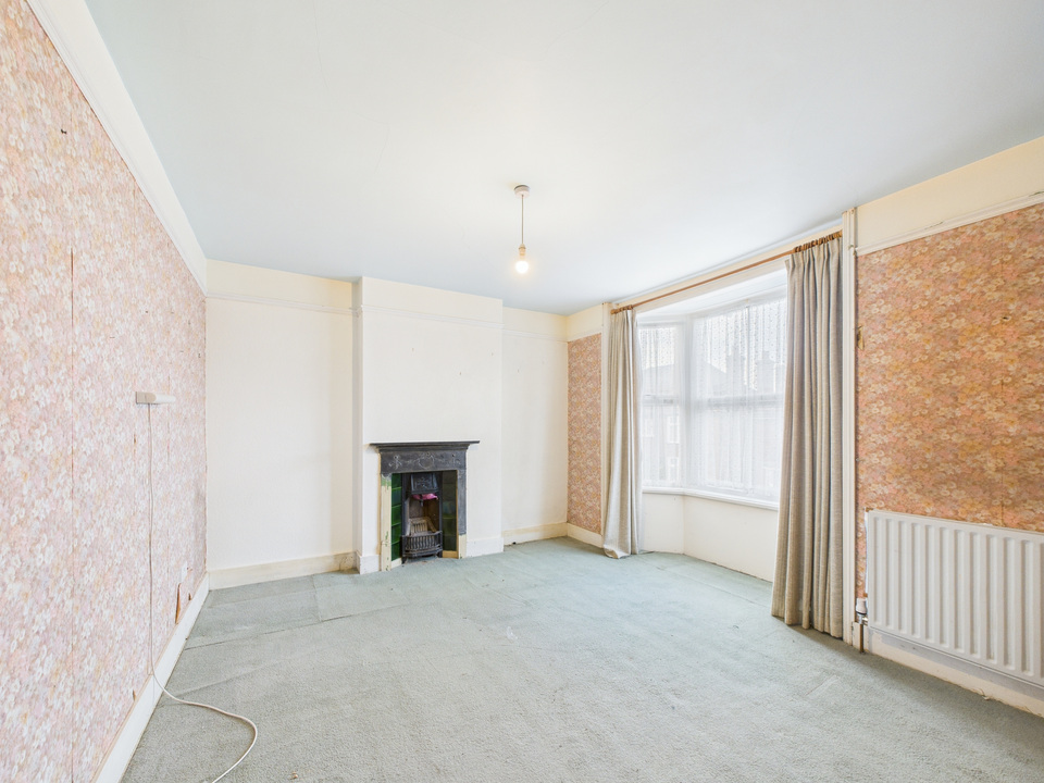 3 bed semi-detached house for sale in New Street, Horsham - Property Image 5