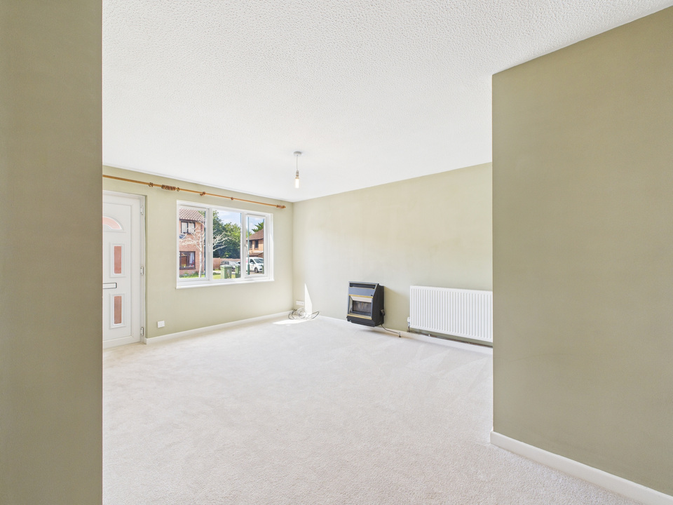 1 bed apartment for sale in Charrington Way, Broadbridge Heath - Property Image 2