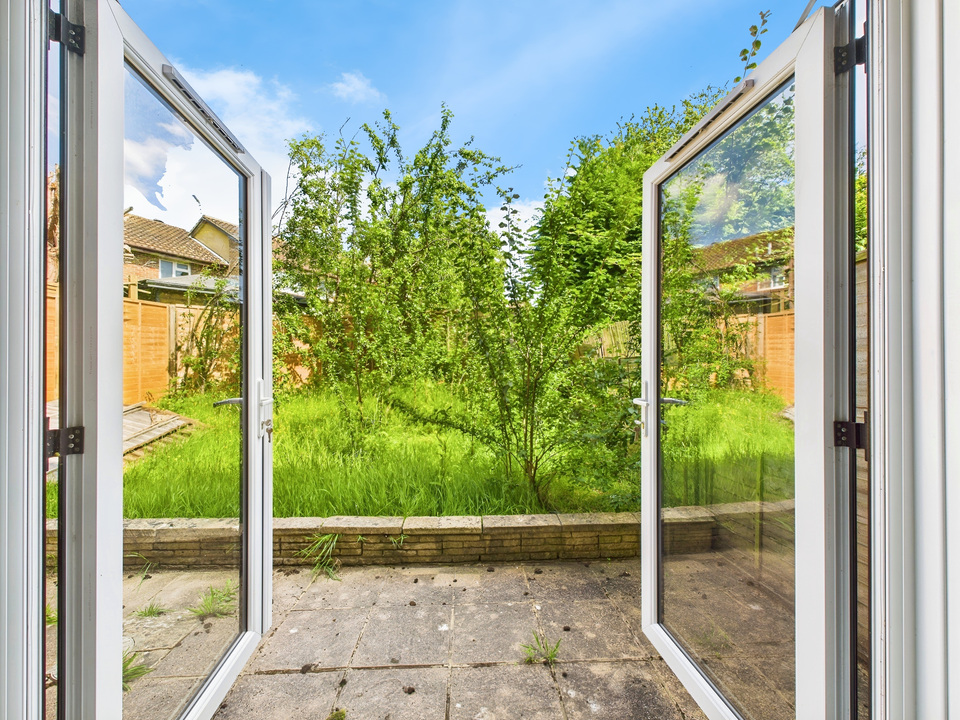 1 bed apartment for sale in Charrington Way, Broadbridge Heath - Property Image 7