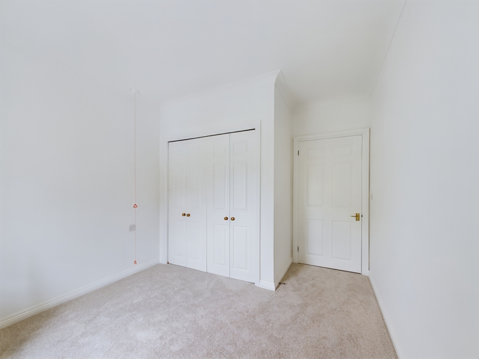 2 bed maisonette for sale in Hills Place, Horsham  - Property Image 15