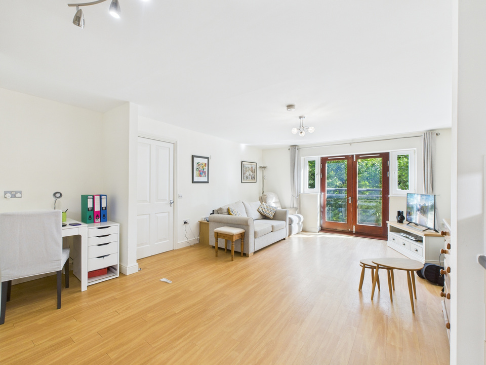 1 bed apartment for sale in Fairbank Road, Southwater  - Property Image 3