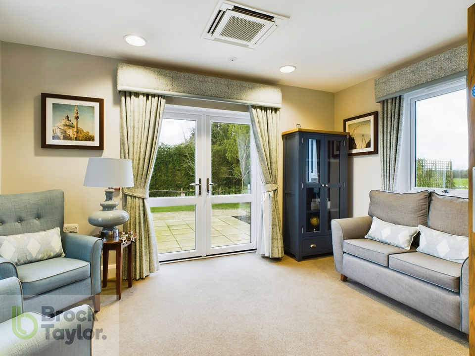 2 bed block of apartments for sale in Birchgrove Road, Horsted Keynes, Haywards Heath  - Property Image 16