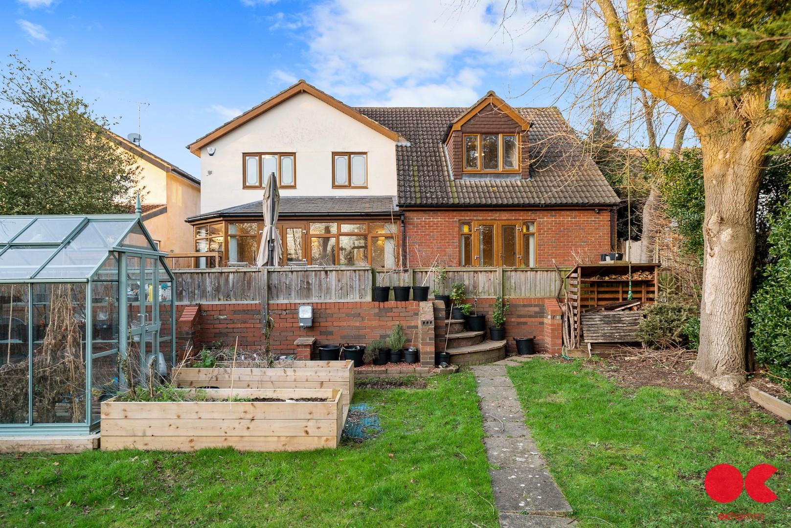 6 bed detached house for sale in Ferndown, Hornchurch  - Property Image 56